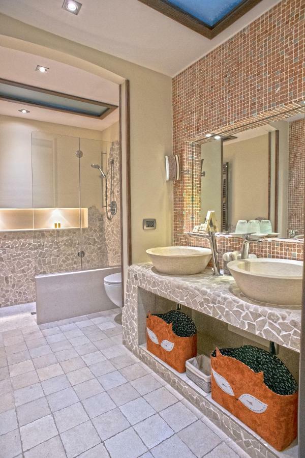 Perlage Suite Luxury B&B - Amazing View Of Trulli อัลเบโรเบลโล ภายนอก รูปภาพ